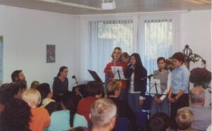 Gottesdienst Bahnhof 2002